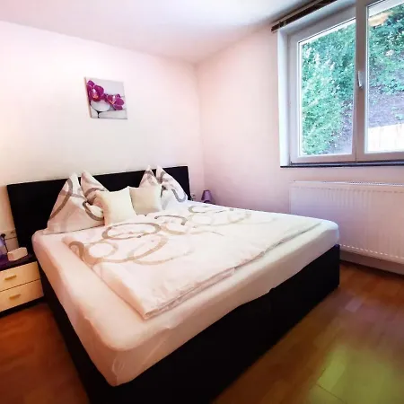Apartament Dd Zell Am